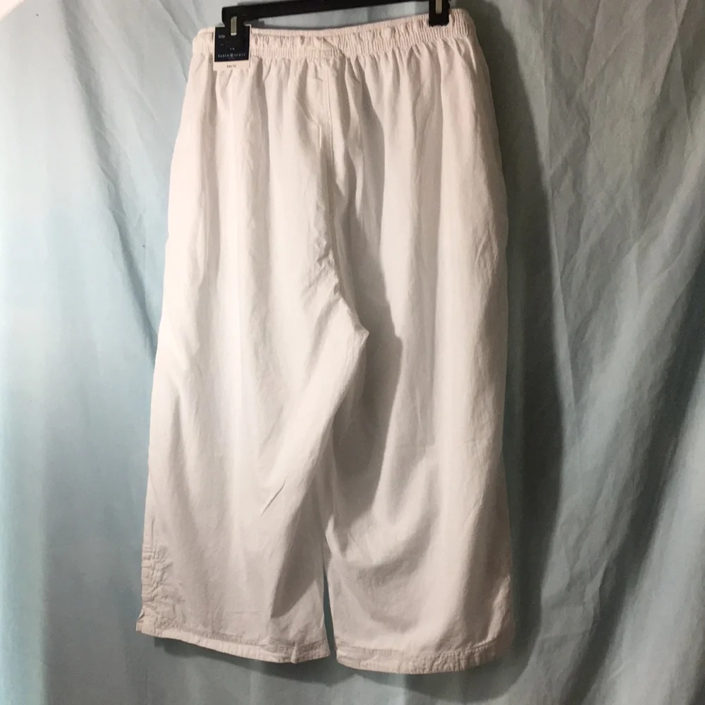 Karen Scott Comfort Waist Pull On Capri - Picture 2 of 3